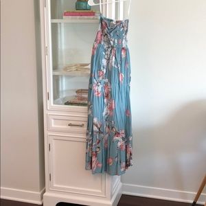 Floral strapless maxi dress